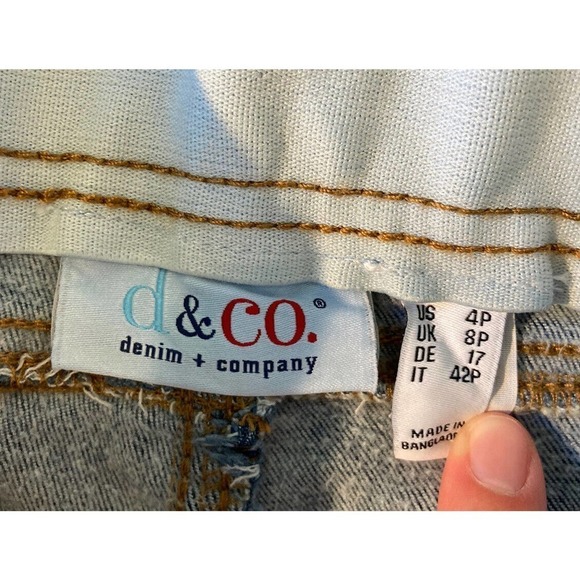 NEW D&Co Denim Pull On Jeggings Petite Size 4P Women’s Blue - Picture 3 of 9